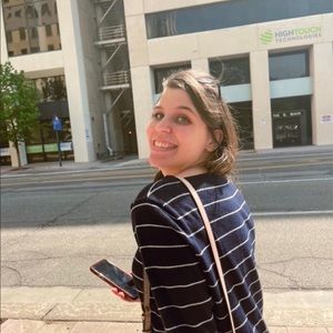 Meet your Posher, Paige